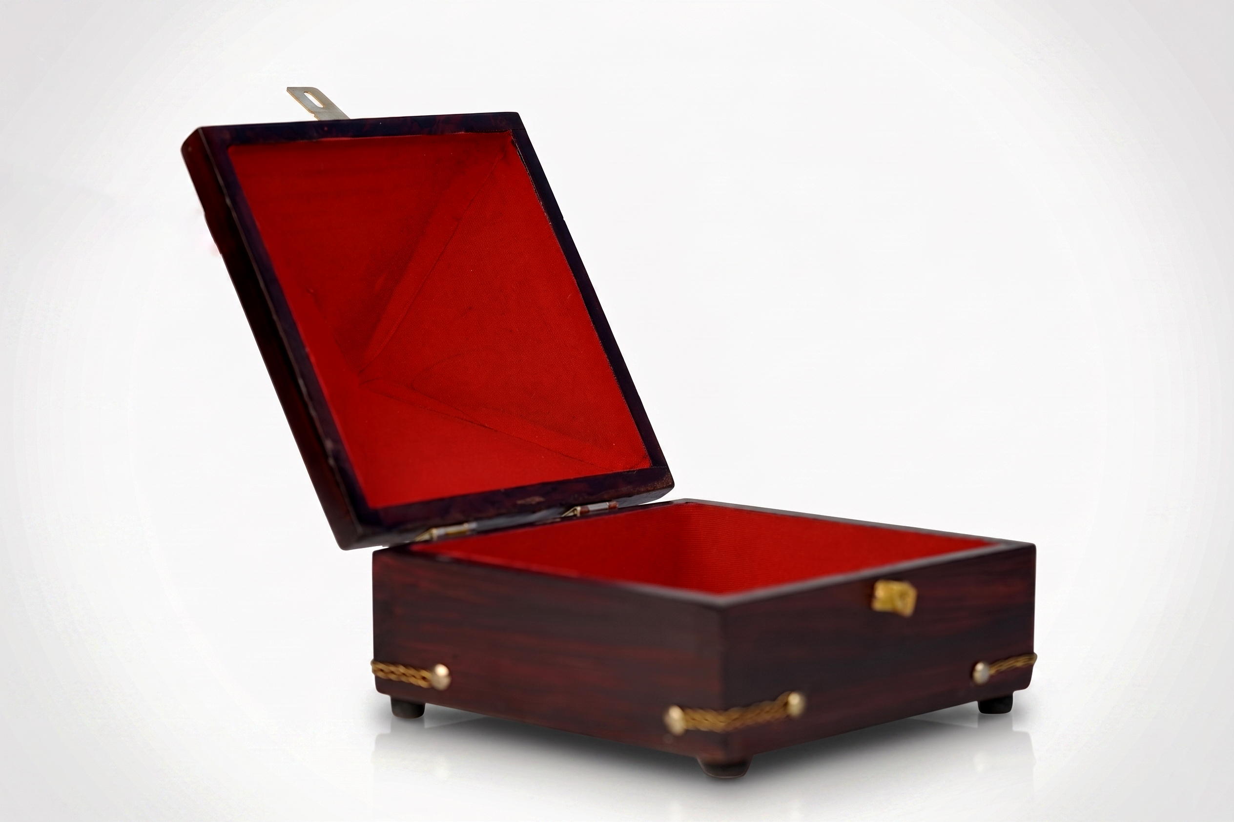 Pyramid Jewelry Box